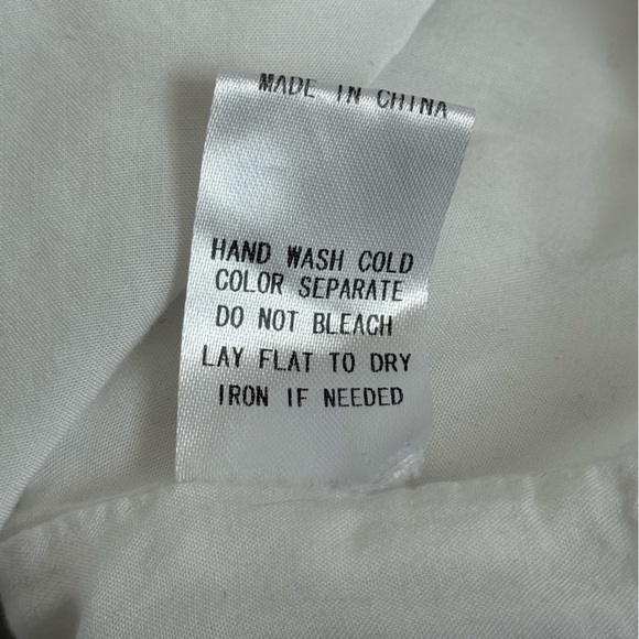 Le Lis White Textured Crop Tank Top | Medium 🔥CLEAR THE CLOSET - Picture 6 of 6